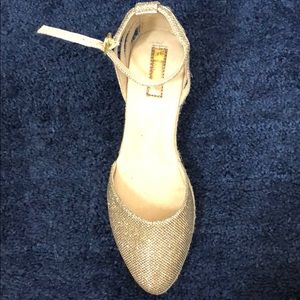 Gold wedge espadrilles